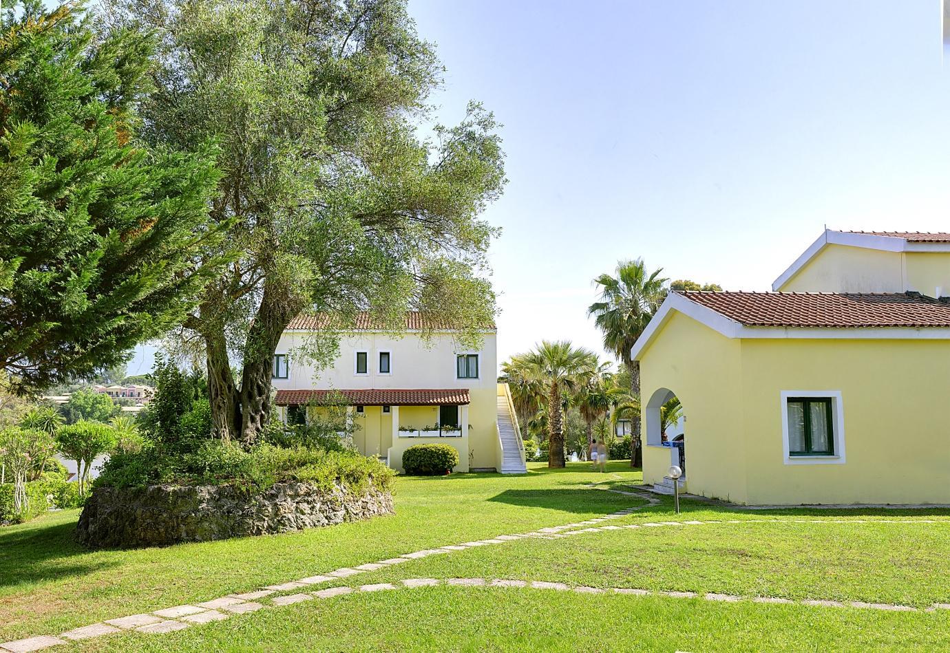 Helion Resort Gouvia Bagian luar foto