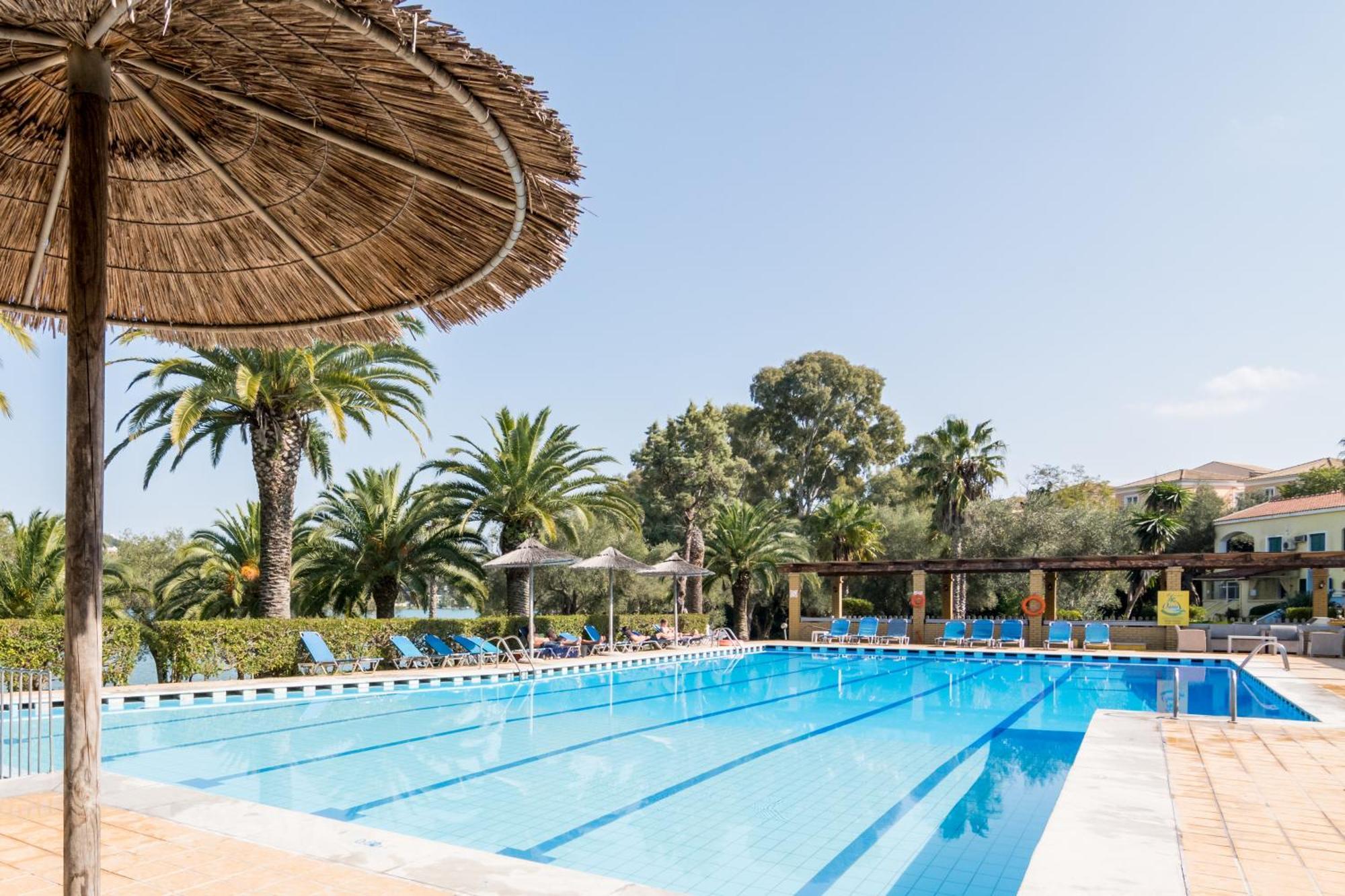 Helion Resort Gouvia Bagian luar foto
