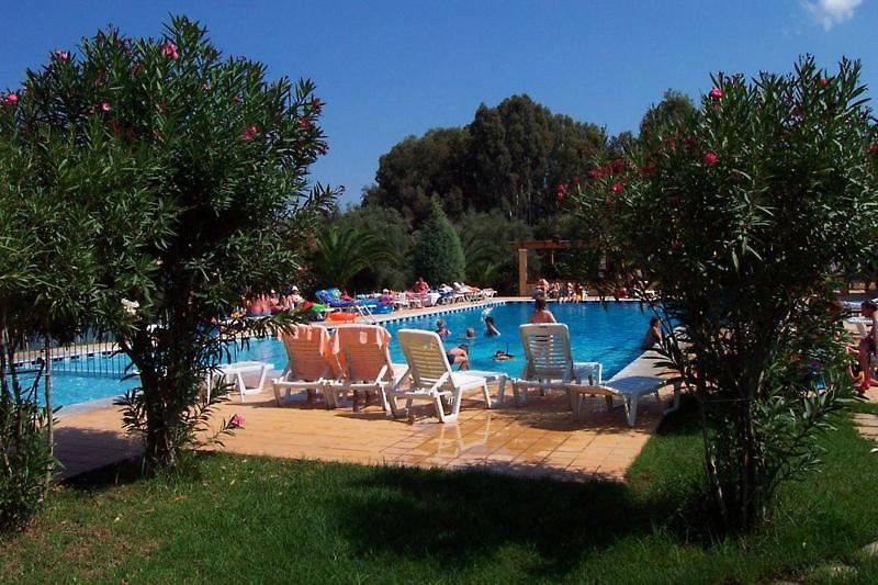 Helion Resort Gouvia Bagian luar foto
