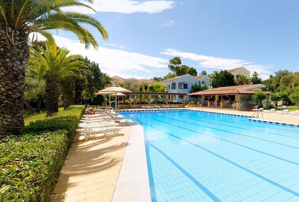 Helion Resort Gouvia Bagian luar foto